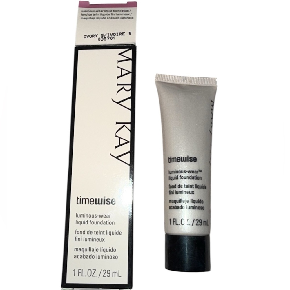 NWT’s IVORY 5 Shade - Mary Kay TimeWise Luminous-Wear Liquid Foundation